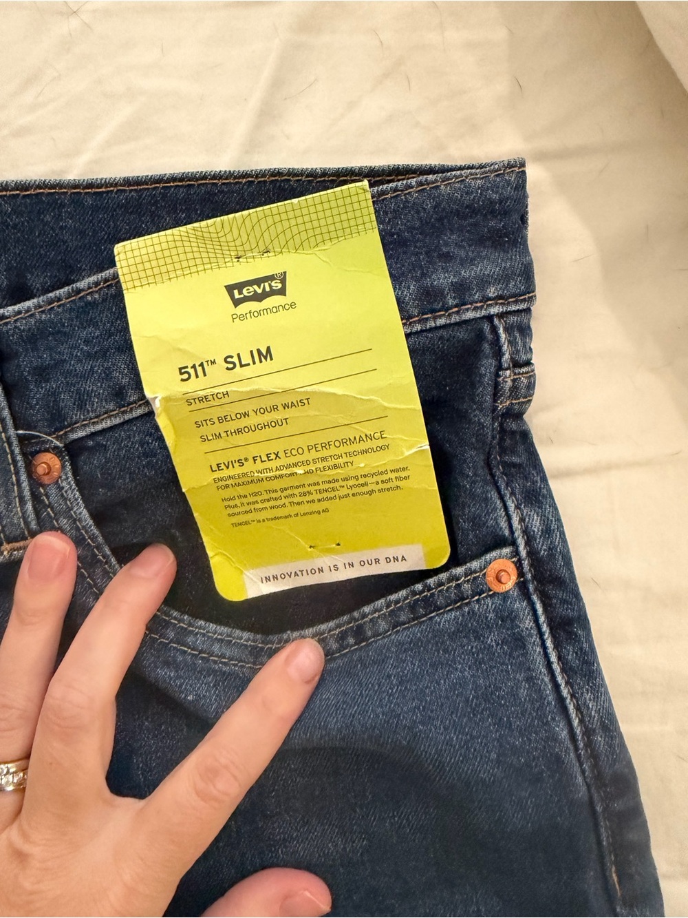 Levi's Women's Skinny Jeans in Dark Blue Denim
